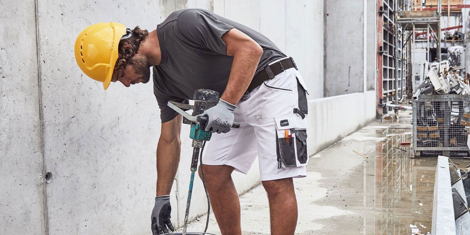Kurze Arbeitshosen für Handwerker