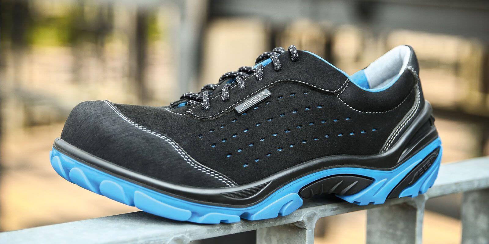 Berufsschuhe von Abeba für Gastronomie, Medizin & Pflege