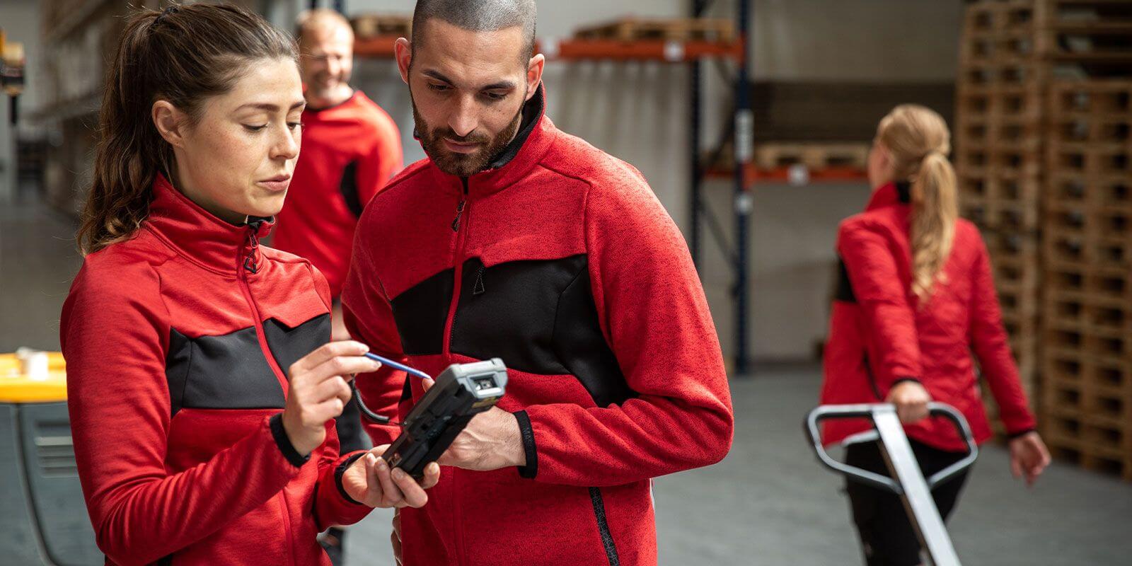 Moderne und funktionsfähige Berufsbekleidung von Mascot