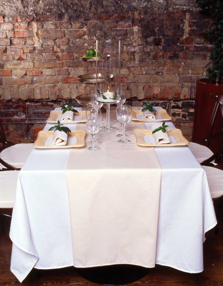 Tischdecke 140x250 cm