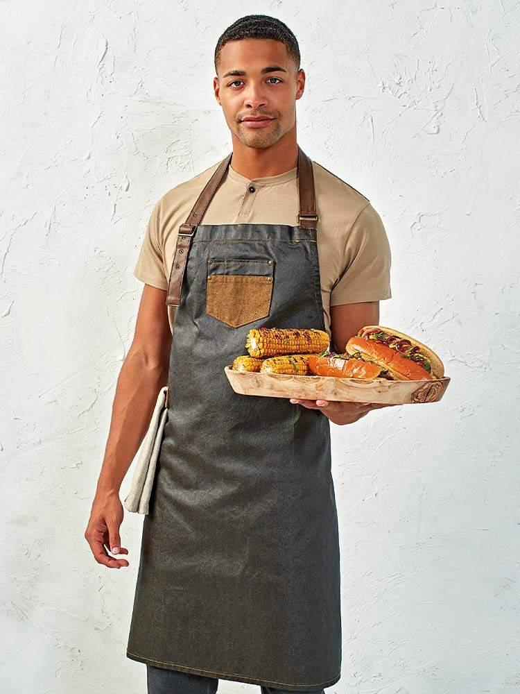 Latzschürzen Bedienung