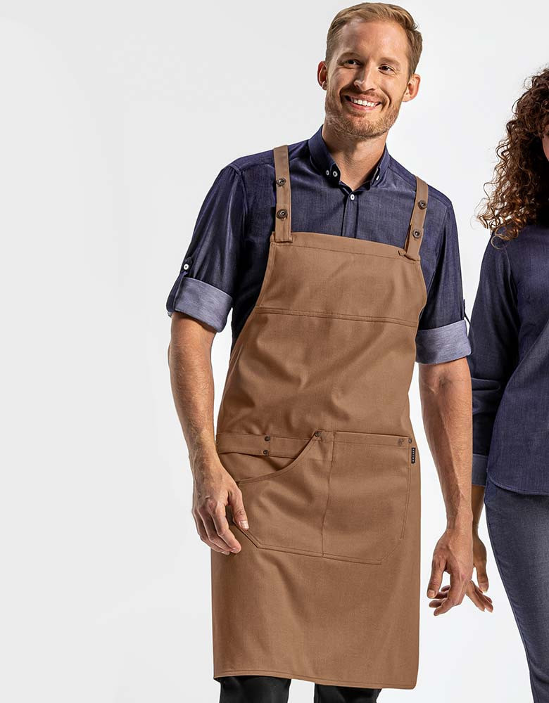 Latzschürze mit Tasche