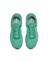 ladies sports shoe