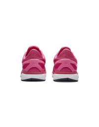 ladies sports shoe