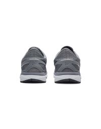 ladies sports shoe